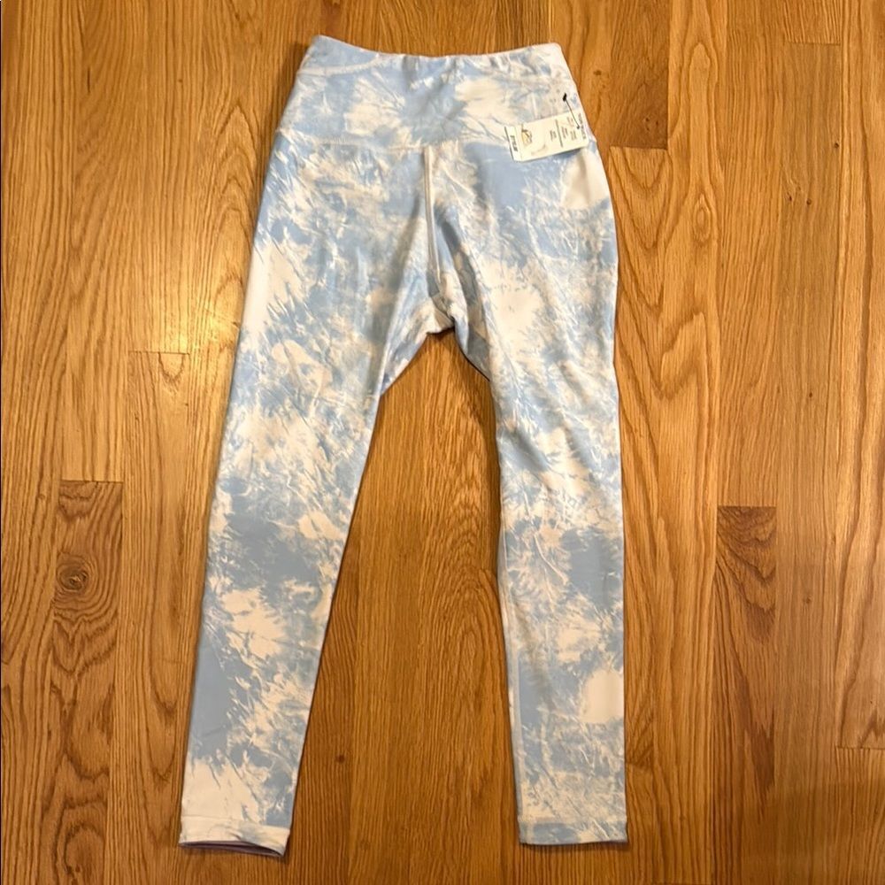 NWT Nux blue tie dye leggings